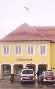 Bombendrohung gegen Raiffeisenbank Paudorf
