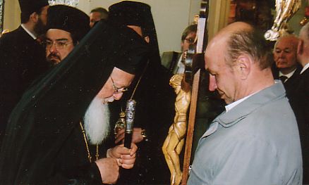 Patriarch segnet unser Wallfahrerkreuz